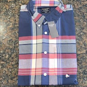 Abercrombie & Fitch Shirts - NWT men’s Abercrombie and Fitch plaid shirt XXL Abercrombie & Fitch Shirts - NWT men’s Abercrombie and Fitch plaid shirt XXL